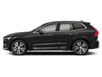 2023 Volvo XC60 Recharge Plug-In Hybrid Ultimate Dark Theme