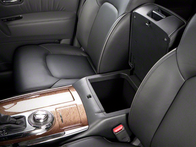 2012 INFINITI QX56 7-passenger