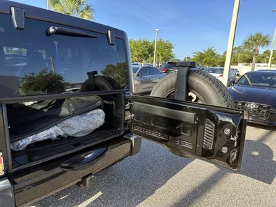 2018 Jeep Wrangler JK Unlimited Sahara