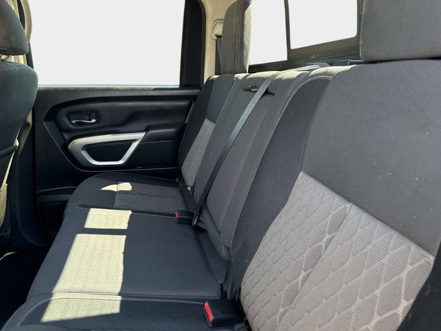 2024 Nissan Titan XD SV