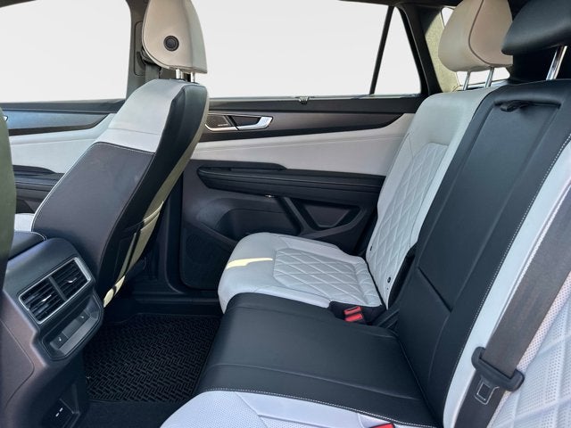 2024 Volkswagen Atlas Cross Sport 2.0T SEL Premium R-Line