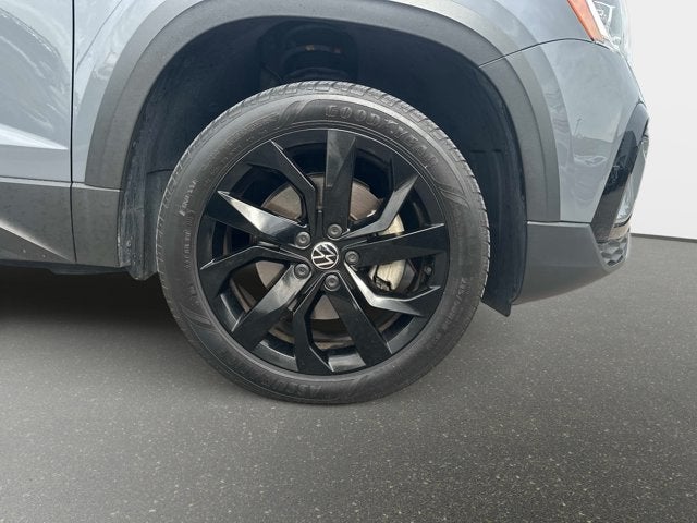2023 Volkswagen Taos SEL