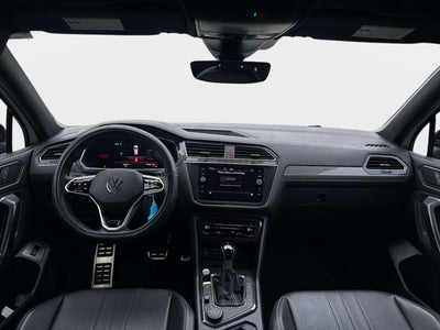 2022 Volkswagen Tiguan SE R-Line Black