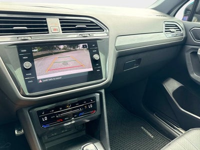 2022 Volkswagen Tiguan SE R-Line Black