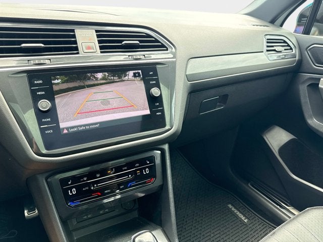 2022 Volkswagen Tiguan SE R-Line Black