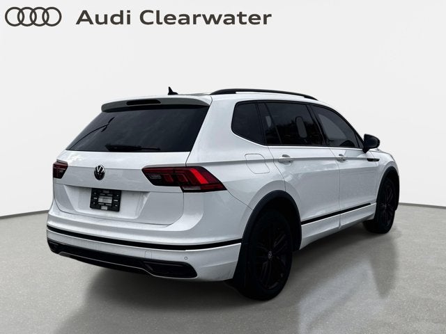 2022 Volkswagen Tiguan SE R-Line Black