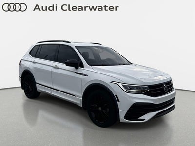 2022 Volkswagen Tiguan SE R-Line Black