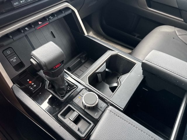 2024 Toyota Tundra 4WD SR5
