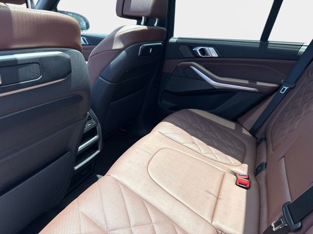 2025 BMW X5 M60i