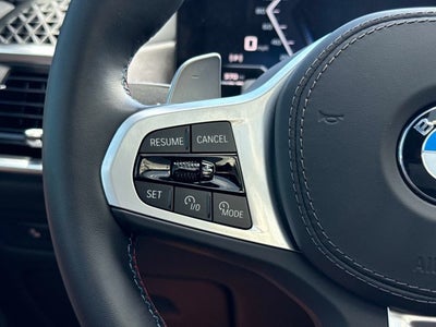 2025 BMW X5 M60i
