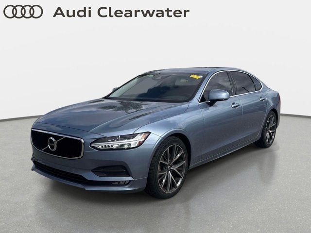 2019 Volvo S90 Momentum