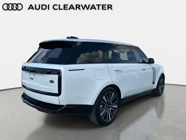 2023 Land Rover Range Rover SE