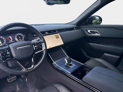 2026 Land Rover Range Rover Velar Dynamic SE