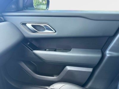 2026 Land Rover Range Rover Velar Dynamic SE