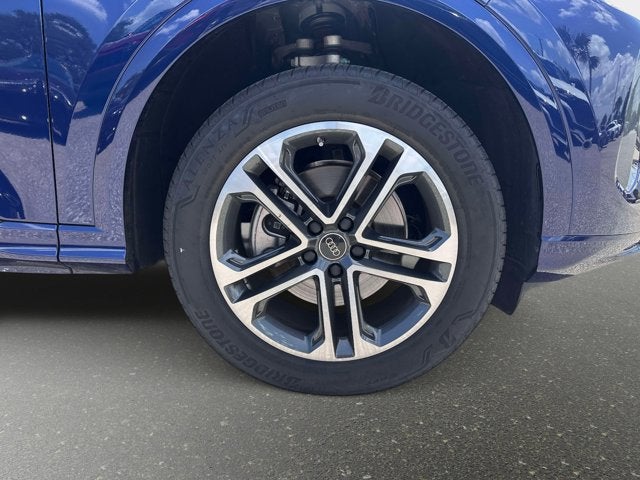 2025 Audi Q5 Premium