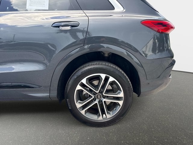 2025 Audi Q5 Premium