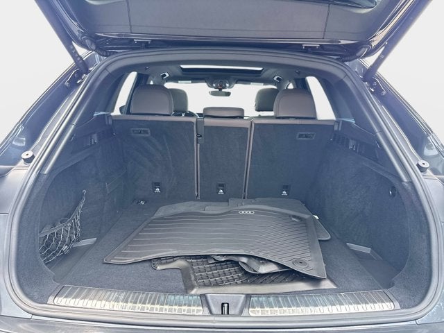 2025 Audi Q5 Premium
