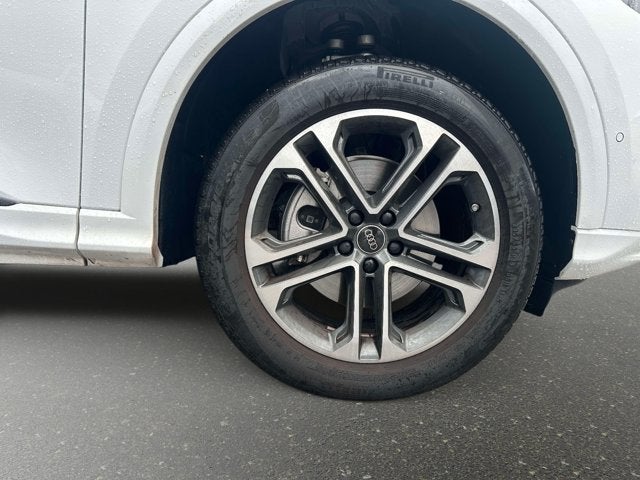 2025 Audi Q5 Premium