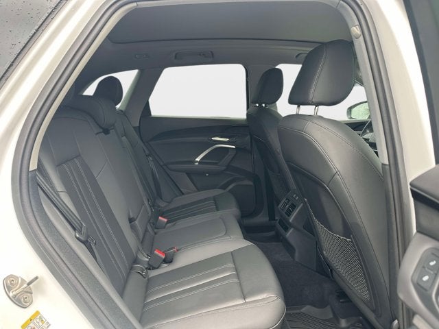 2025 Audi Q5 Premium