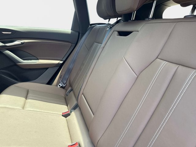 2025 Audi Q6 e-tron Prestige