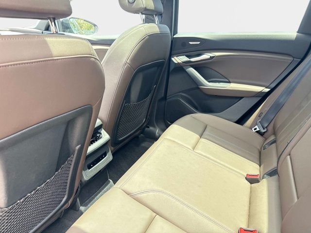 2025 Audi Q6 e-tron Prestige
