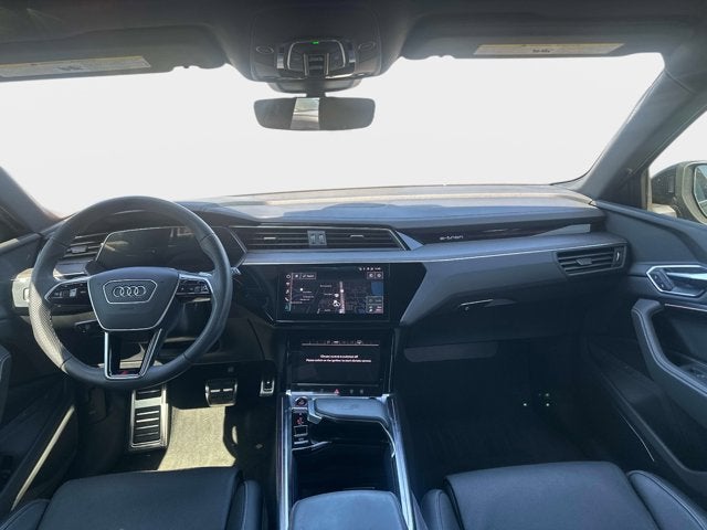 2024 Audi SQ8 e-tron Premium Plus