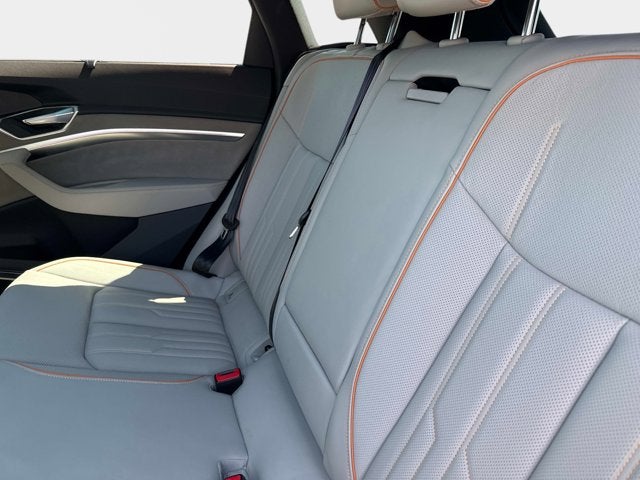 2024 Audi Q8 e-tron Prestige