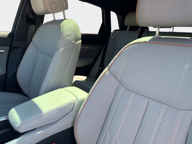 2024 Audi Q8 e-tron Prestige