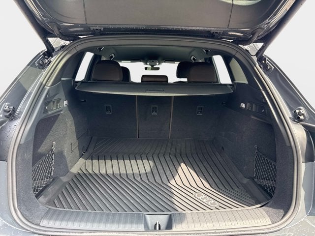 2025 Audi Q6 e-tron Premium