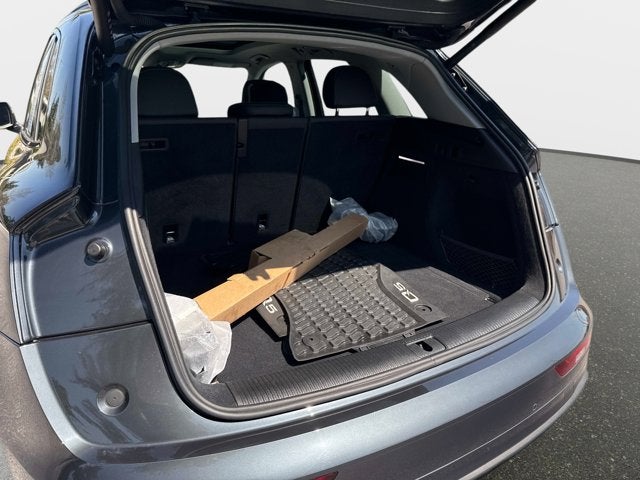 2025 Audi Q5 Premium