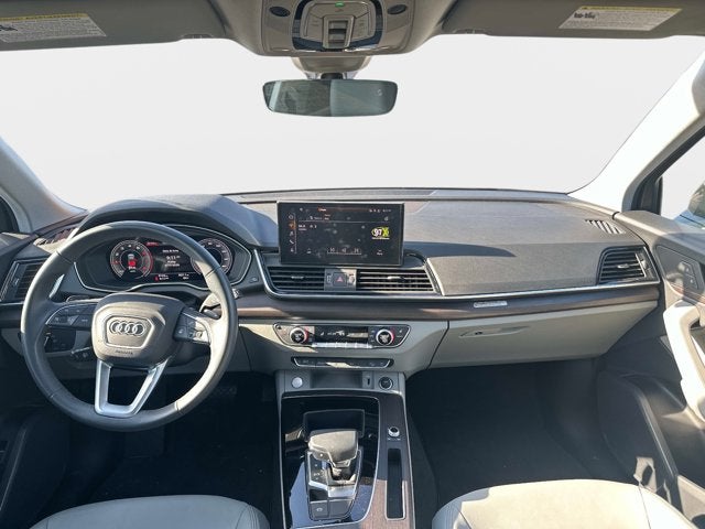 2025 Audi Q5 Premium
