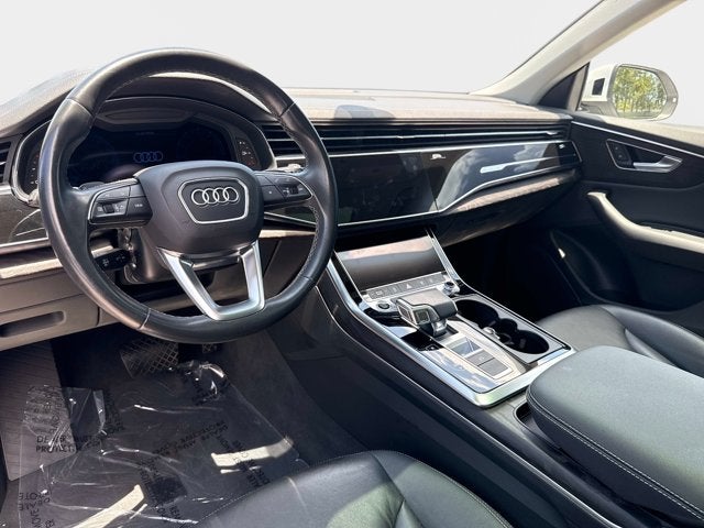 2023 Audi Q8 Premium