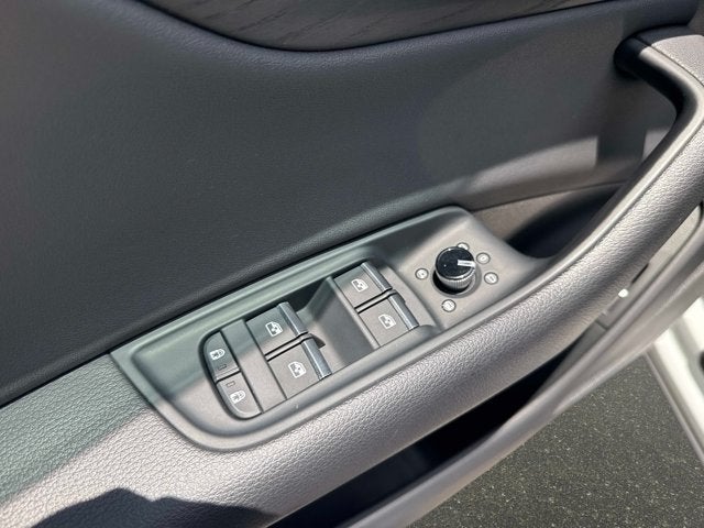 2023 Audi Q8 Premium