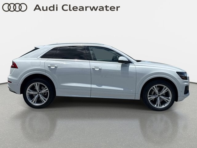 2023 Audi Q8 Premium