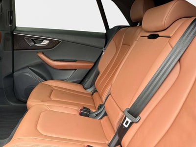 2023 Audi Q8 Premium