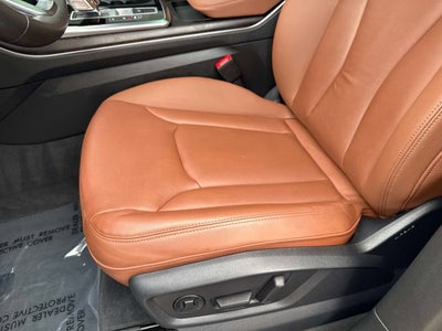 2023 Audi Q8 Premium