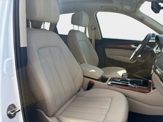 2023 Audi Q5 Premium Plus