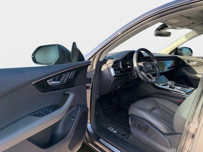 2024 Audi Q8 Premium Plus