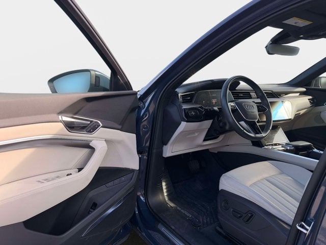 2024 Audi Q8 e-tron Sportback S line Premium Plus