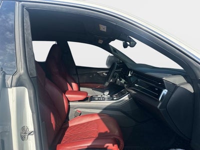 2024 Audi SQ8 Prestige