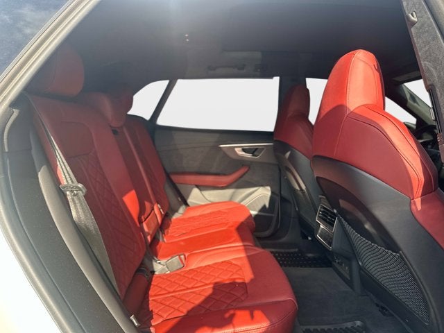 2024 Audi SQ8 Prestige