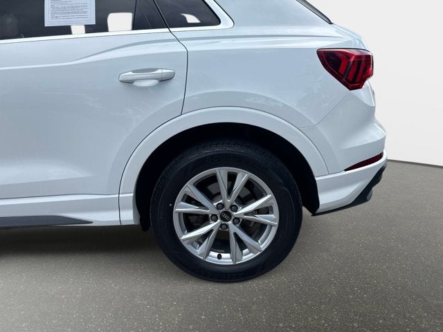2025 Audi Q3 S line Premium