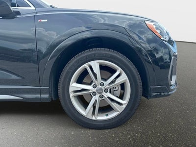 2020 Audi Q3 S line Premium