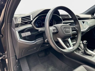 2025 Audi Q3 S line Premium