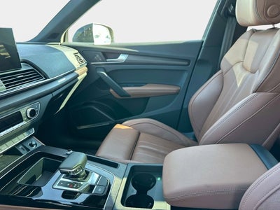 2023 Audi Q5 e S line Premium Plus