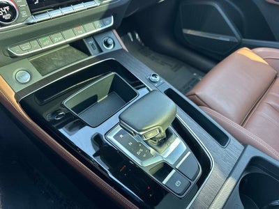 2023 Audi Q5 e S line Premium Plus
