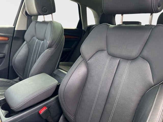 2023 Audi Q5 S line Premium Plus