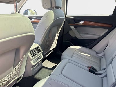 2022 Audi Q5 S line Premium Plus