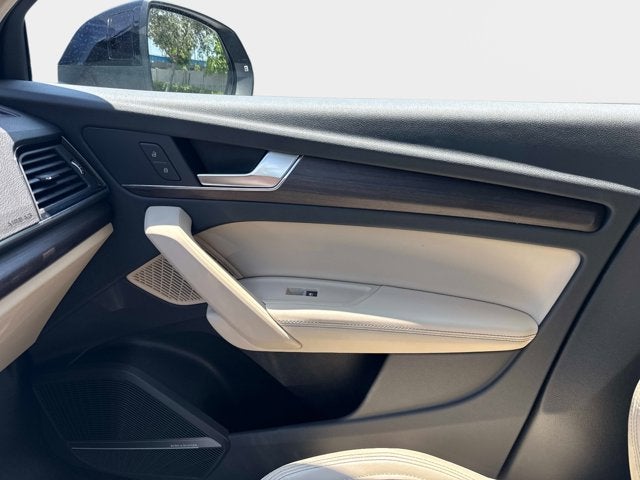 2024 Audi Q5 S line Premium Plus
