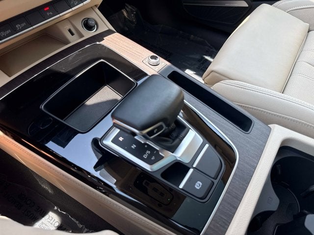 2024 Audi Q5 S line Premium Plus